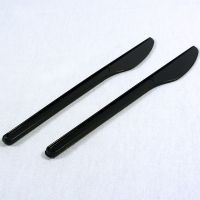 Одноразовые черные ножи пластиковые 170 мм