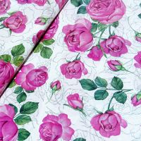 Одноразовая скатерть ПВД 120x180 см "Розовые розы"