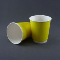 Двухслойный желтый бумажный стакан 250 мл 80 мм