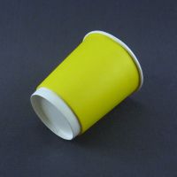 Двухслойный желтый бумажный стакан 250 мл 80 мм