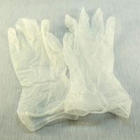 Перчатки виниловые неопудренные прозрачные YAKO размер S