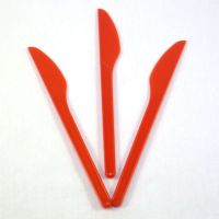 Одноразовые пластиковые ножи красные 170 мм