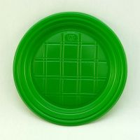 Одноразовая зеленая пластиковая тарелка 165 мм ПС